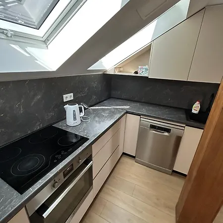 Apartman Domi *